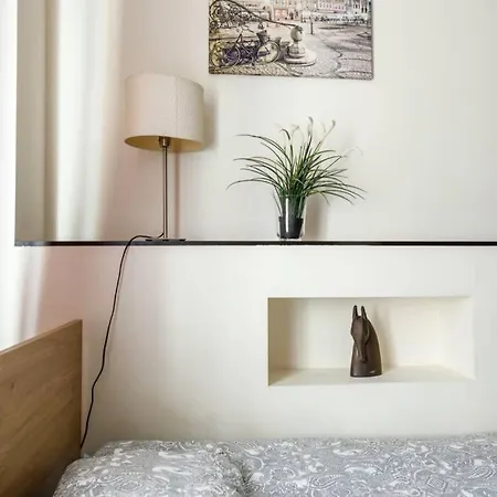 Charming And Bright- Golden Apartments- City Center&S49 * Wroclaw