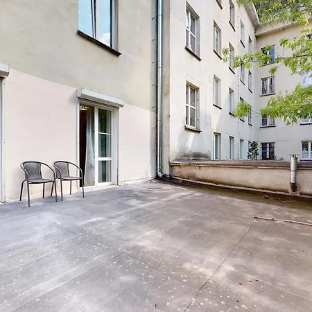 Charming And Bright- Golden Apartments- City Center&S49 Daire Wroclaw
