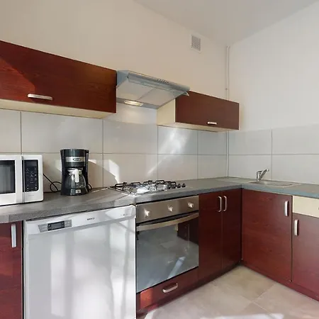 Charming And Bright- Golden Apartments- City Center&S49 Daire Wroclaw